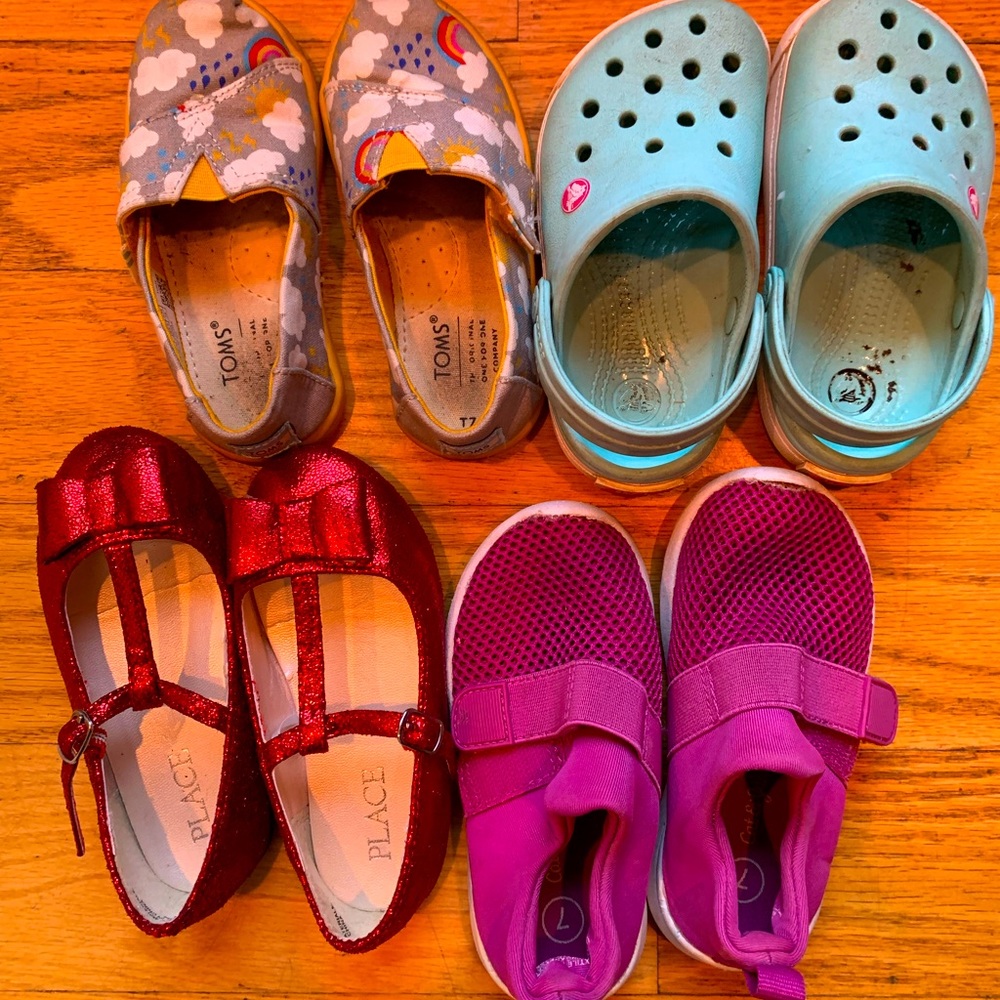 Toddler Girl Shoe Lot - 7T